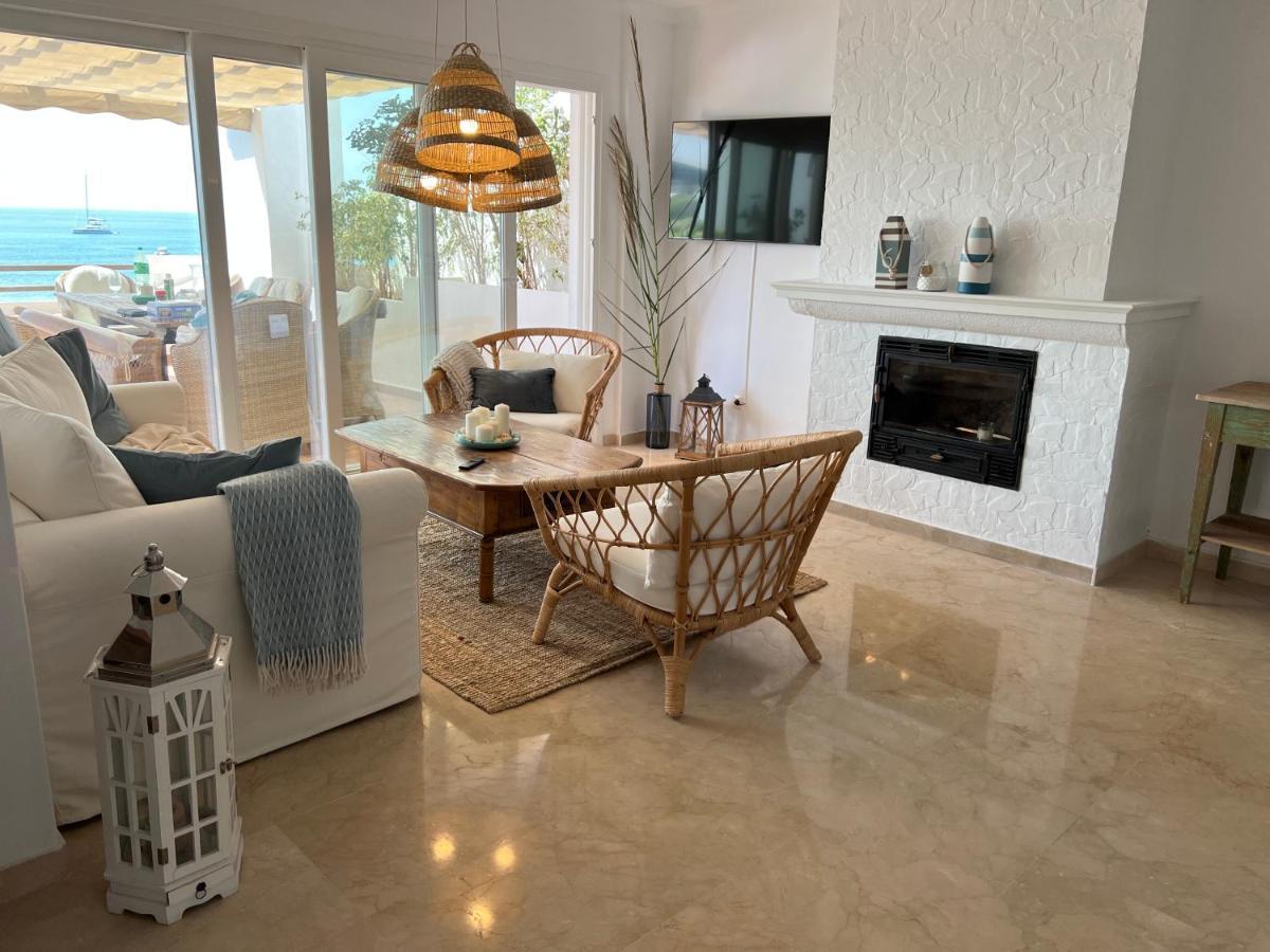 Playa Cristo Amazing Beach Terrace Appartment 埃斯特波纳 外观 照片