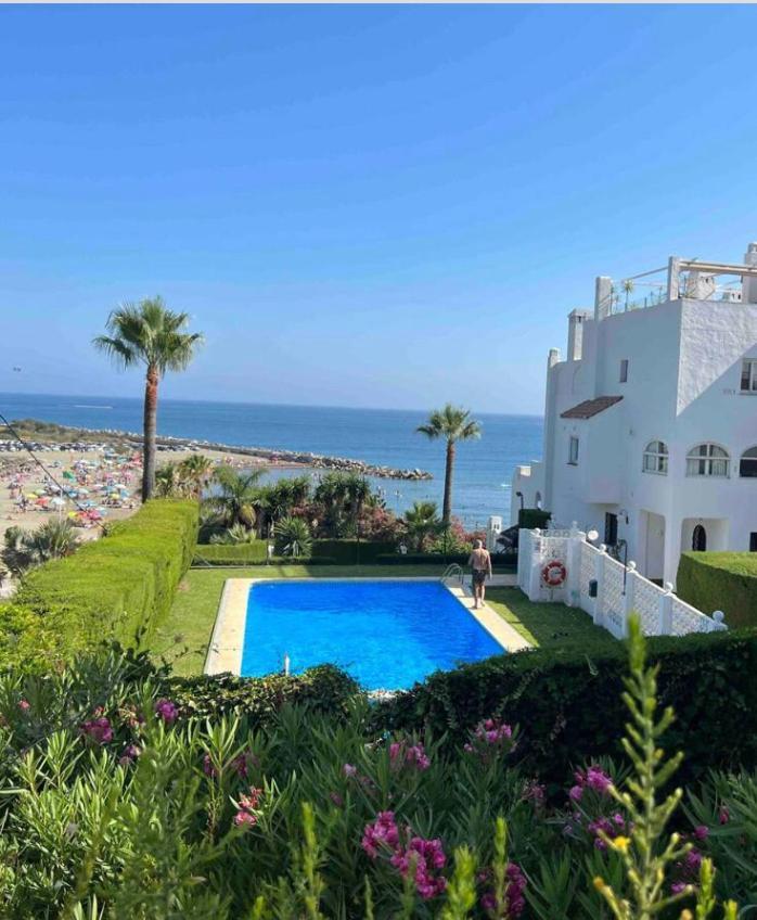 Playa Cristo Amazing Beach Terrace Appartment 埃斯特波纳 外观 照片