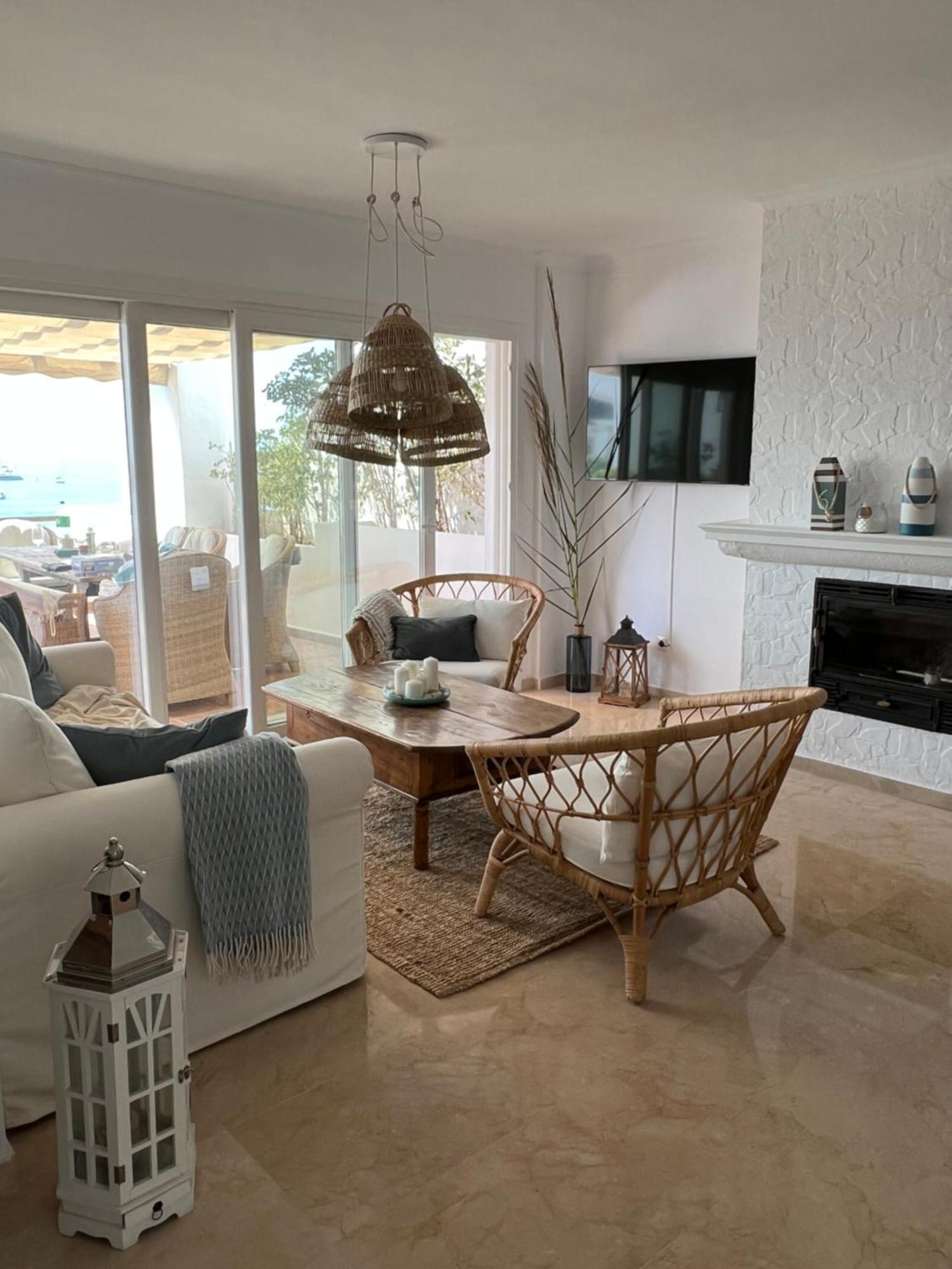 Playa Cristo Amazing Beach Terrace Appartment 埃斯特波纳 外观 照片
